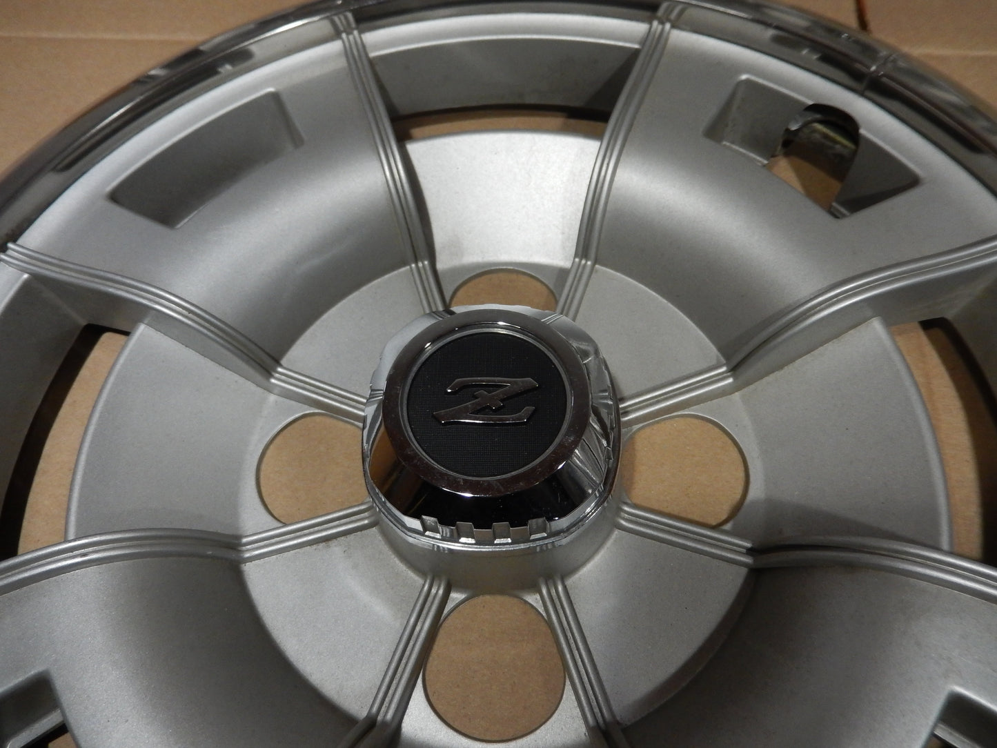 Datsun 280Z Set Of Five Hub Caps Finest
