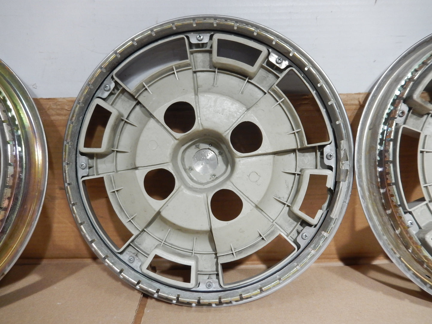 Datsun 280Z Set Of Five Hub Caps Finest