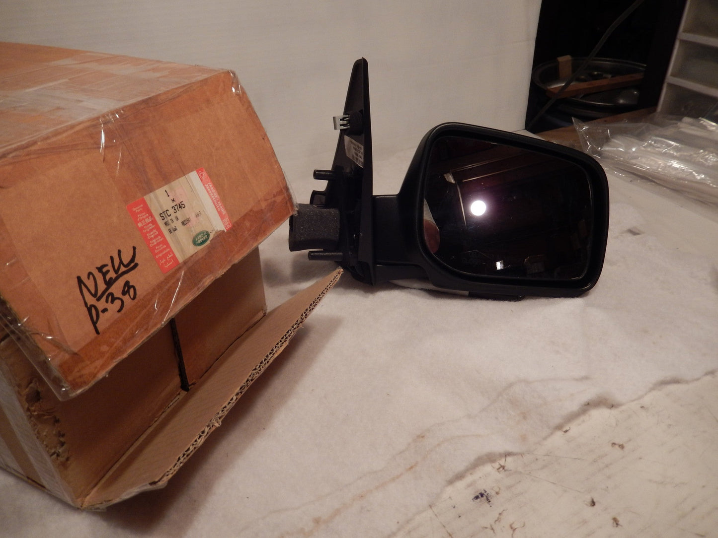 Range Rover P-38 NOS Passengers Side Heated Exterior Mirror 00-02