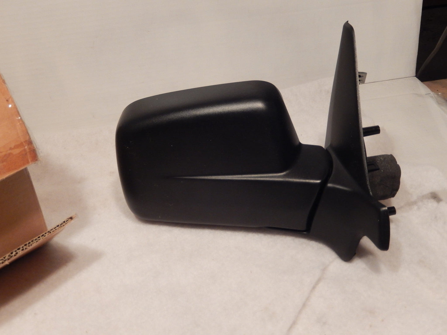 Range Rover P-38 NOS Passengers Side Heated Exterior Mirror 00-02
