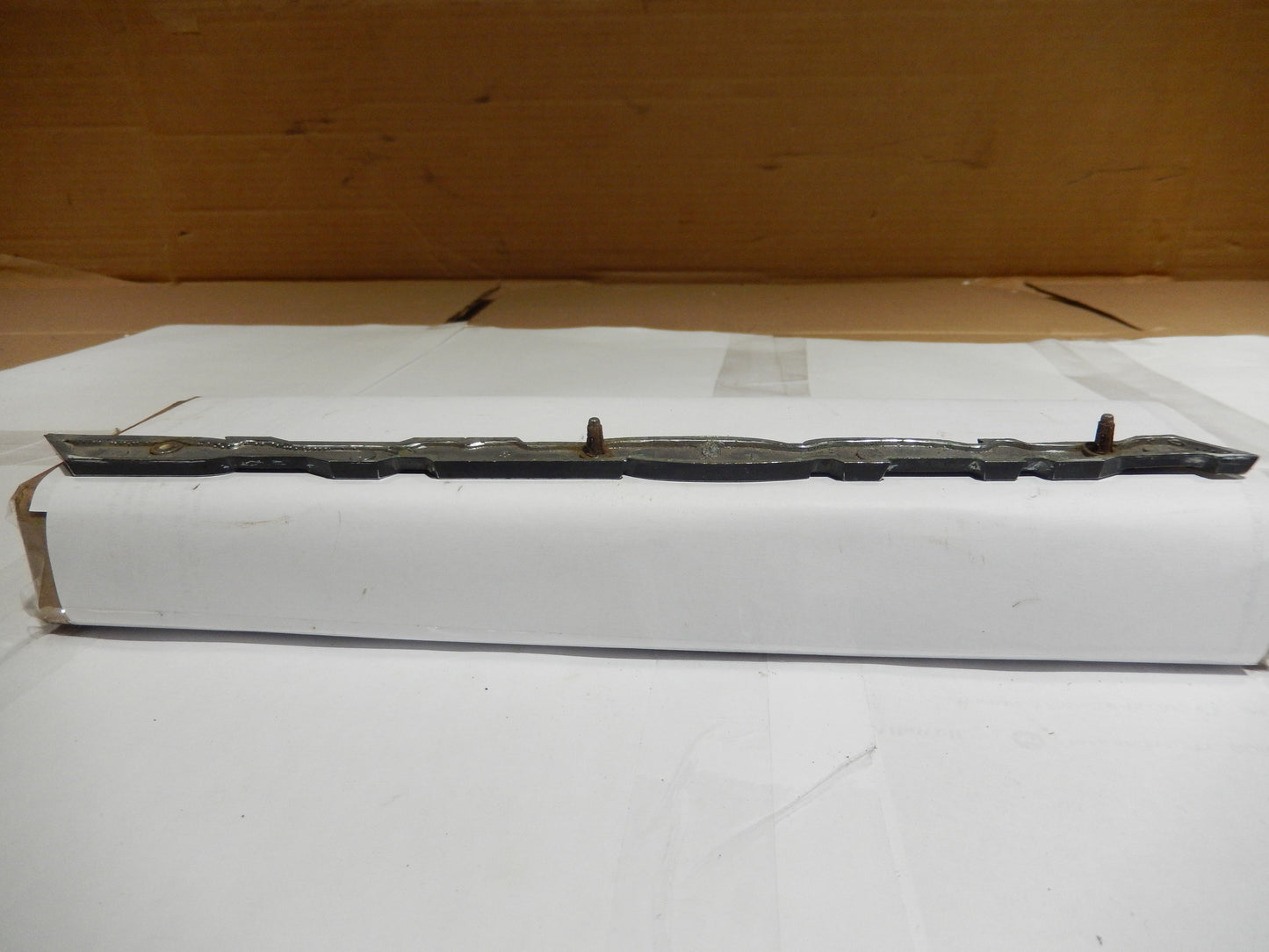 Datsun 240Z Front Fender Script