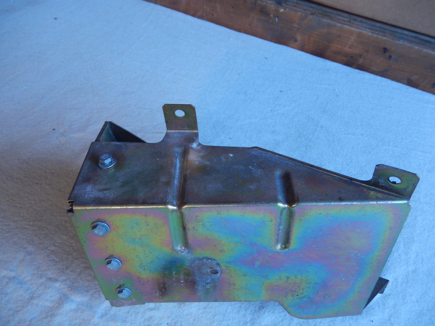 Maserati Quattroporte M-139 Passenger Side Leading Rocker Box