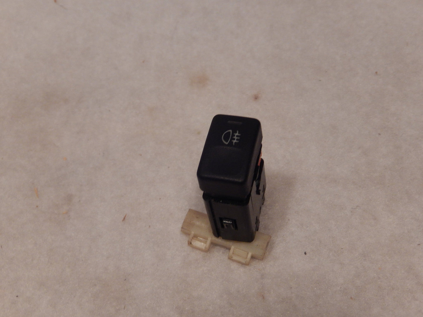 Range Rover P-38 Dashboard Rear Fog Lights Switch