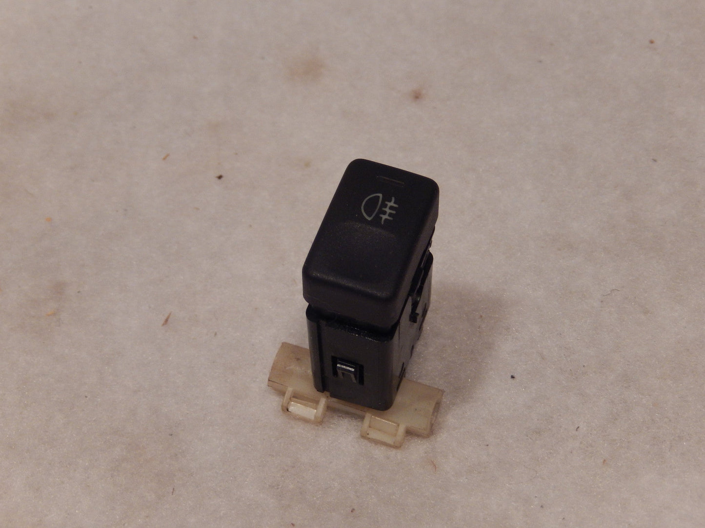 Range Rover P-38 Front Fog Lights Dashboard Switch