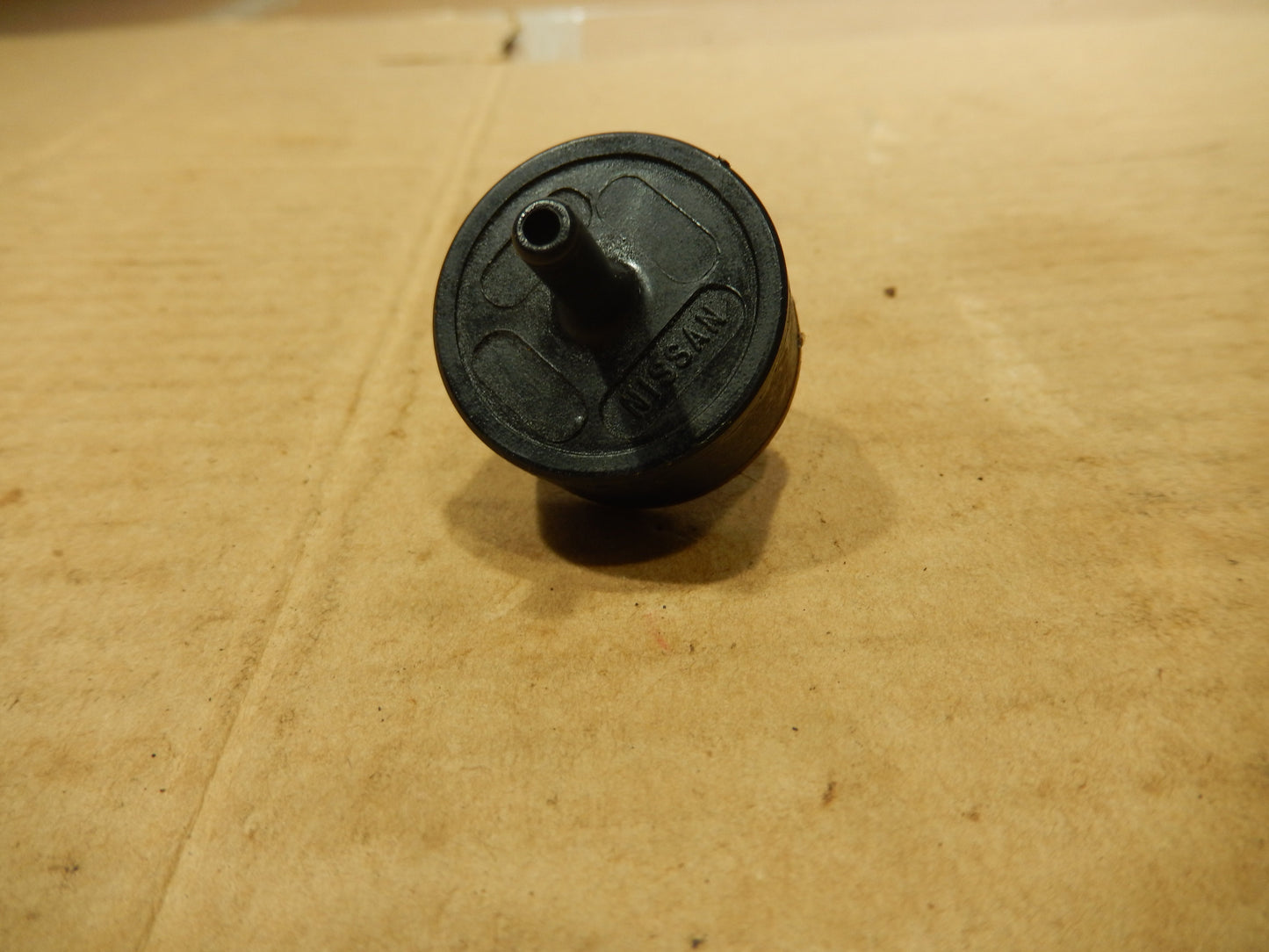 1980 Datsun 280ZX Distributor Line Vacuum Check Valve