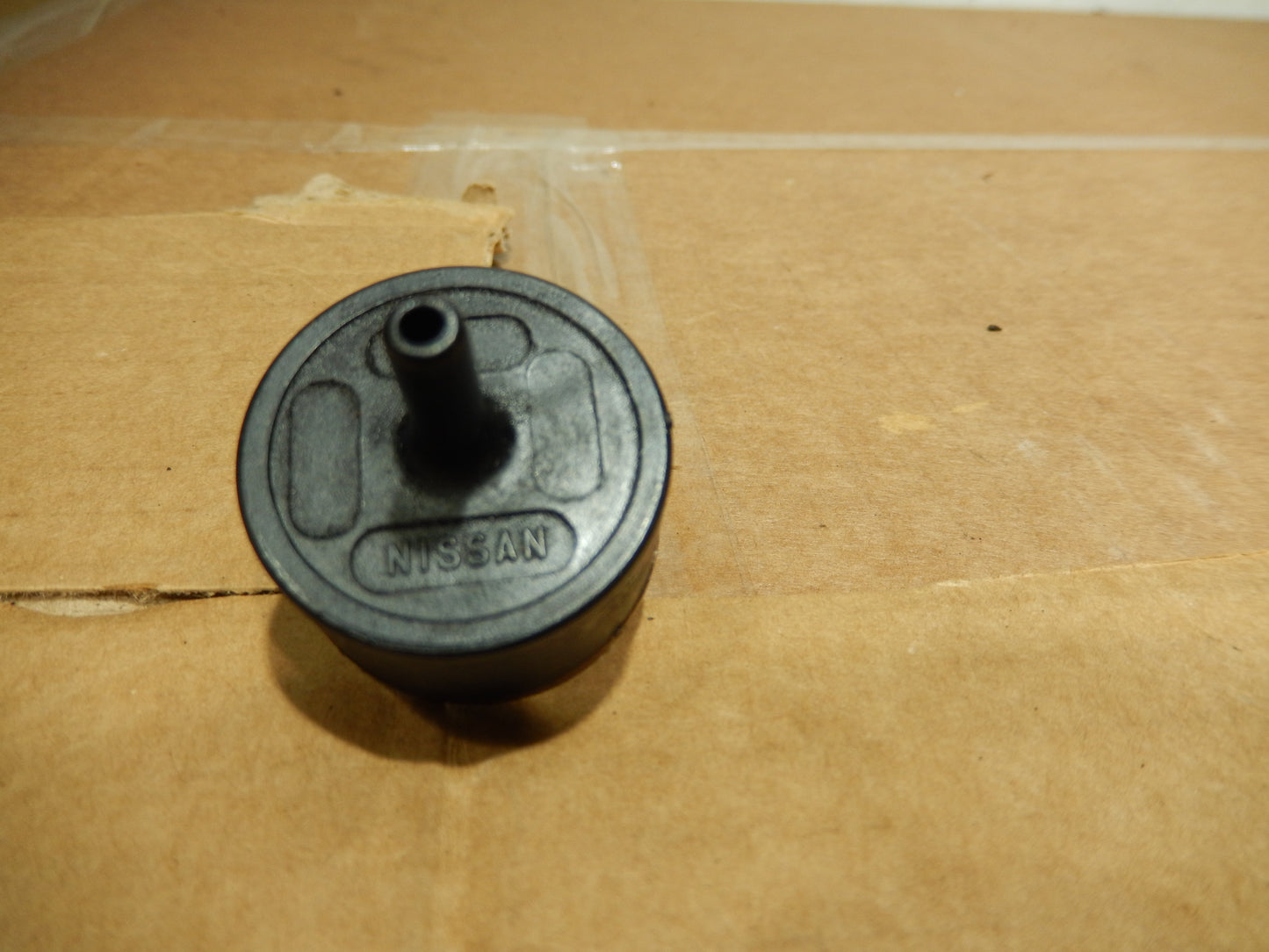 1980 Datsun 280ZX Distributor Line Vacuum Check Valve