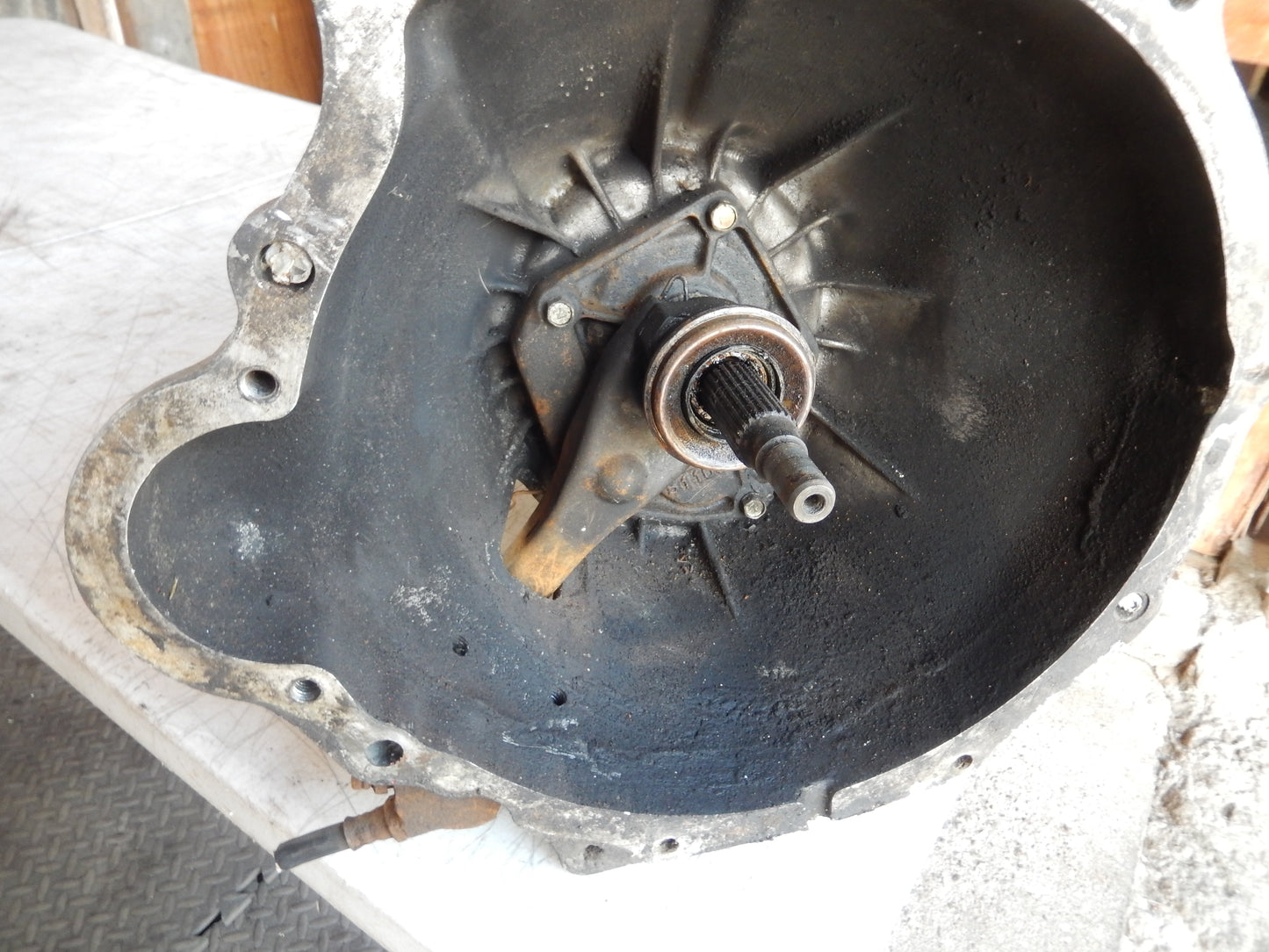 Datsun 240Z 1972 4-Speed Transmission SKU #5