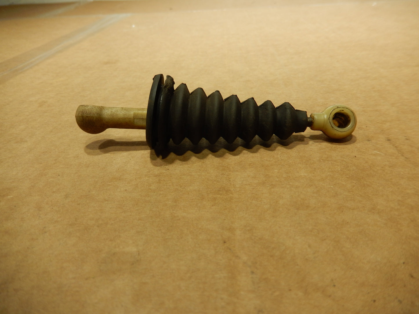 1980 Datsun 280ZX Adjustable Throttle Rod w/ Rubber Boot