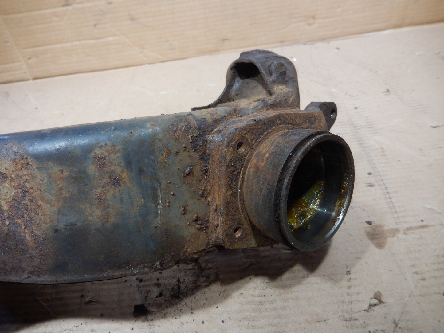 Datsun 280ZX Rear Passenger's Swing Arm PARTS ONLY