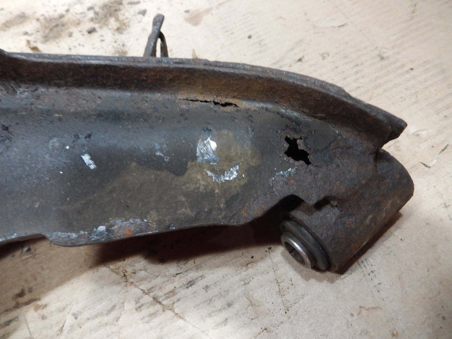 Datsun 280ZX Rear Passenger's Swing Arm PARTS ONLY