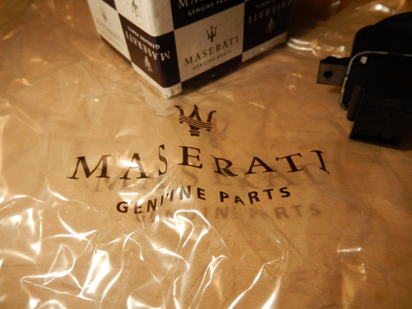 Maserati Quattroporte M-139 Divers Door Panel Remote Mirrors