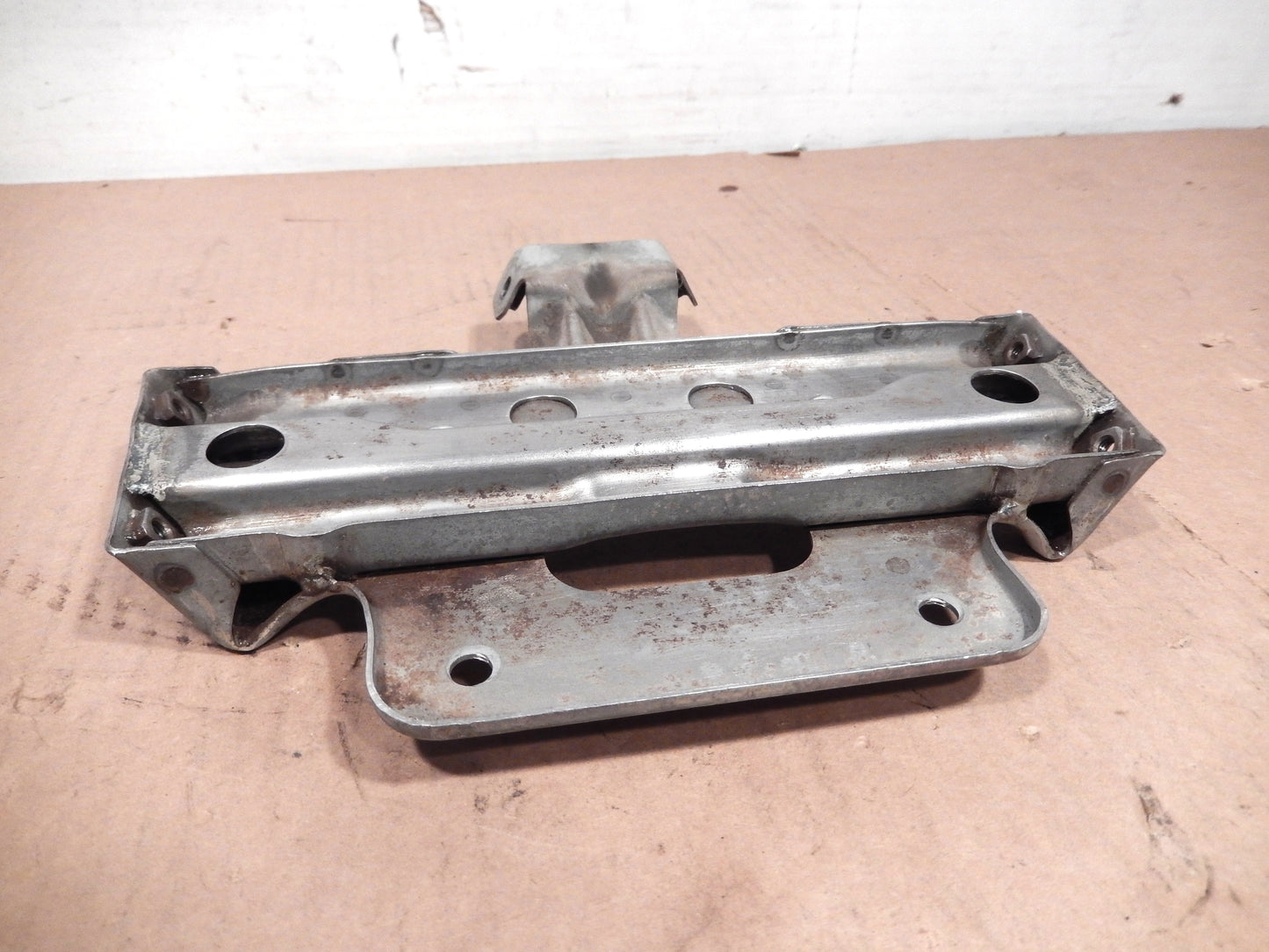 Datsun 280ZX Dashboard Center Console Face Tunnel Mounting Yoke