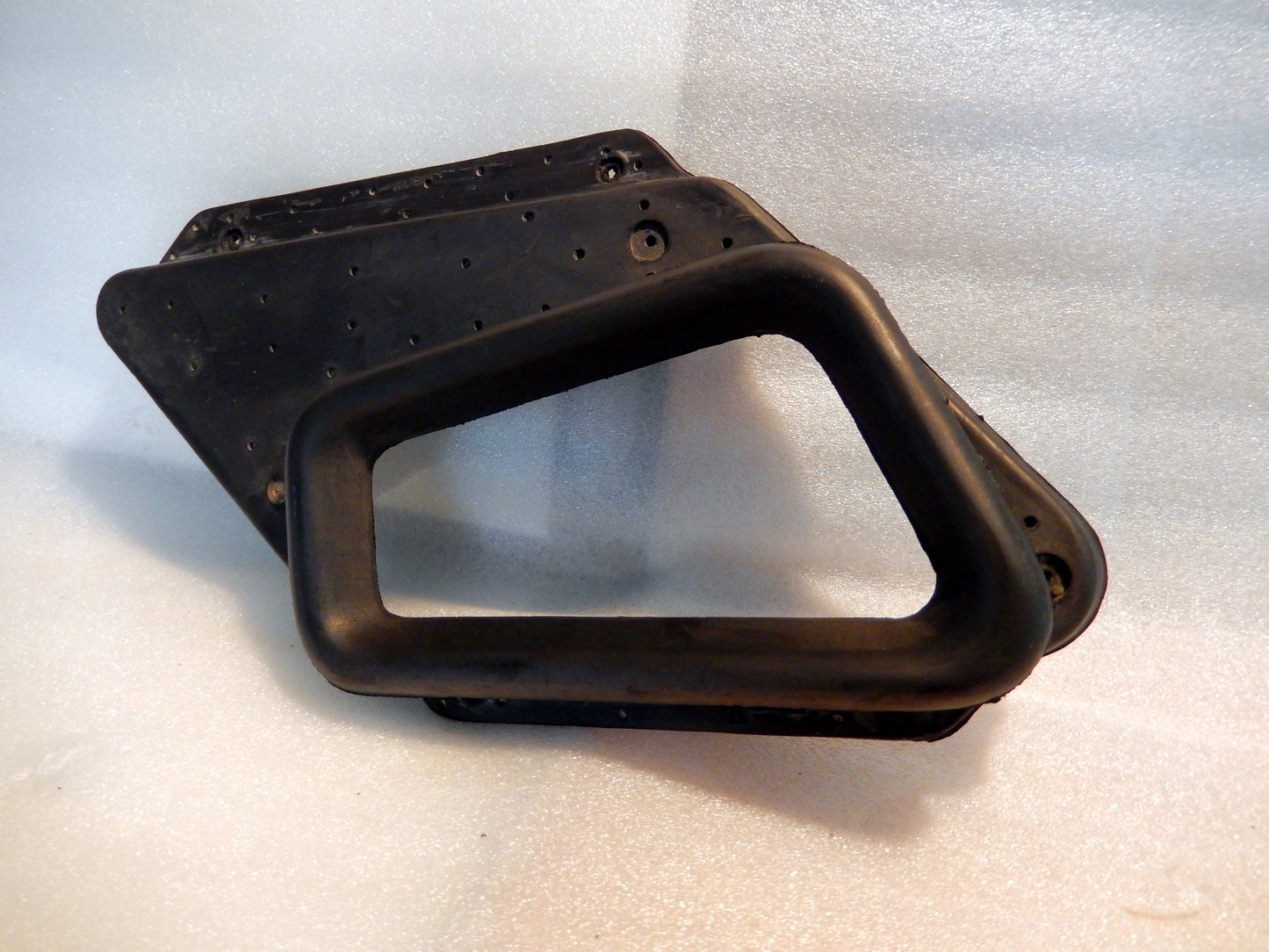 Datsun 280ZX Turbo Hood Vent Intake Seal