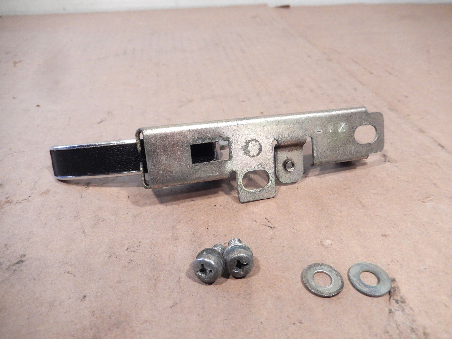 Datsun 240Z Series 1 OEM Passenger's Interior Door Latch