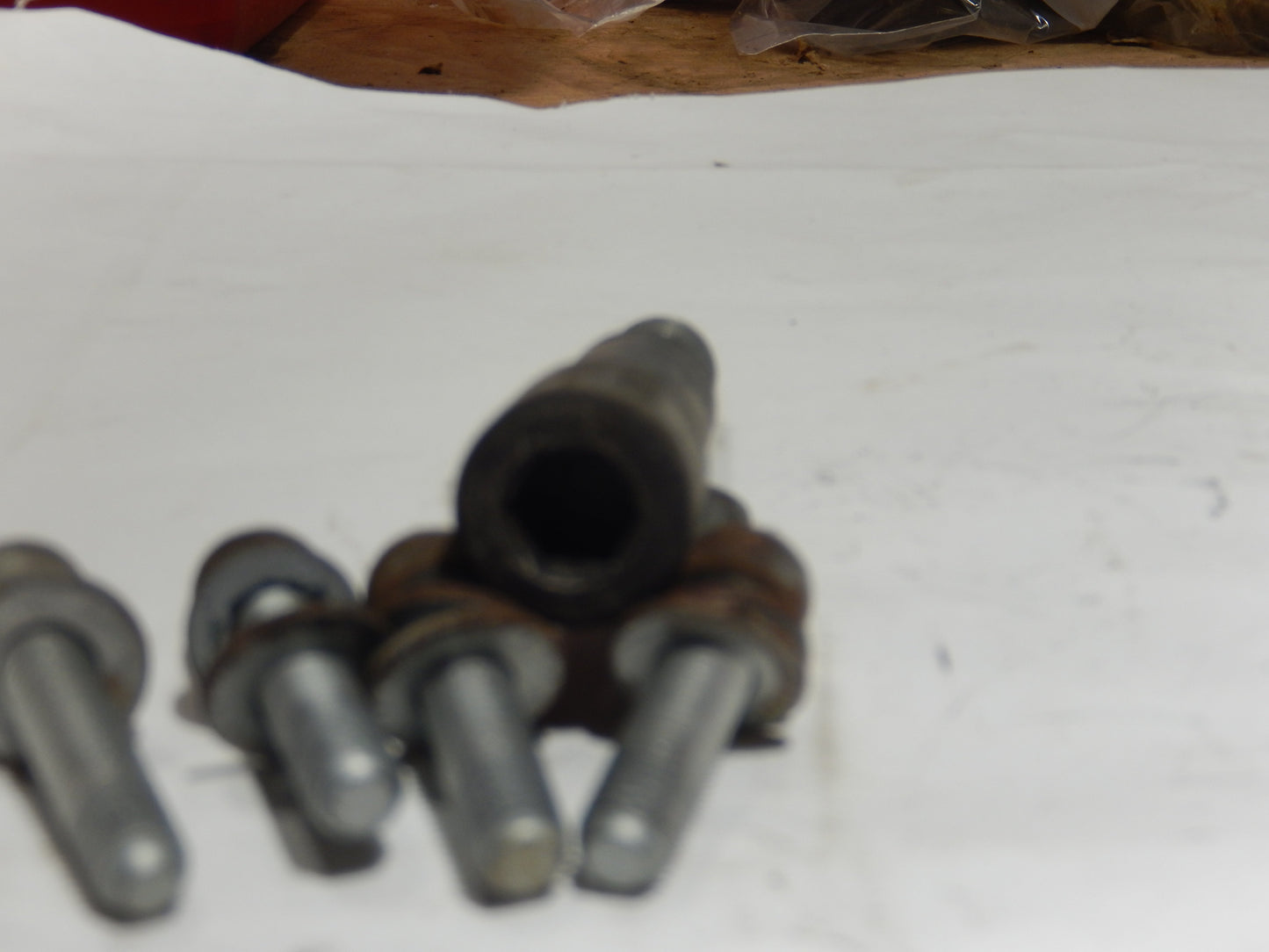 Maserati Quattroporte M139 Rear Strut Mount Fastener Group