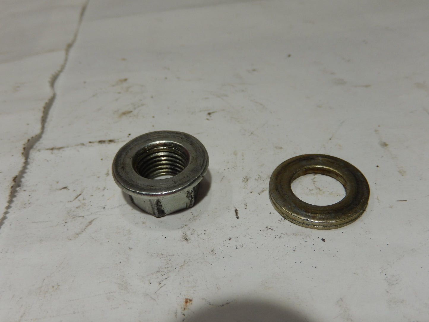 Maserati Quattroporte M139 Rear Strut Damper Shaft Fastener