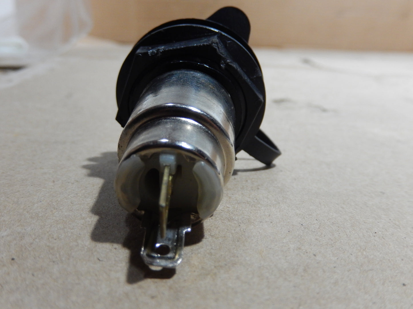 Maserati Quattroporte M139 Trunk 12 Volt Outlet