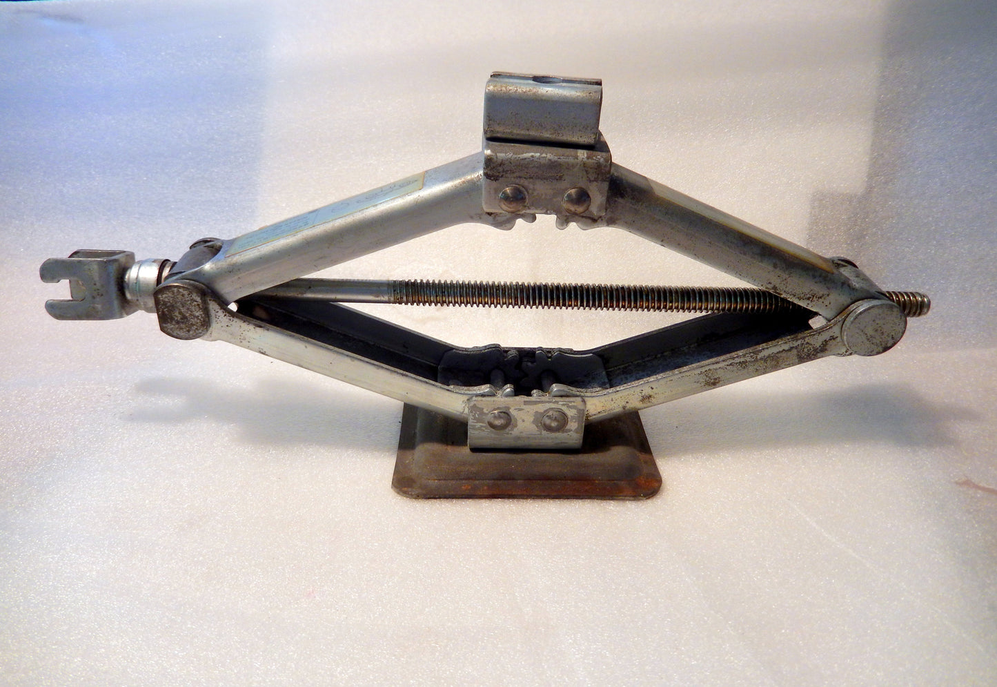 Datsun 280ZX OEM Jack