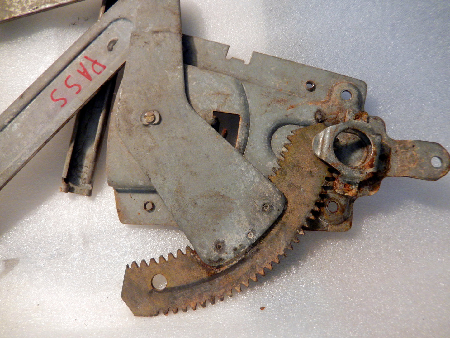 Datsun 280ZX Passenger Side Power Window Regulator