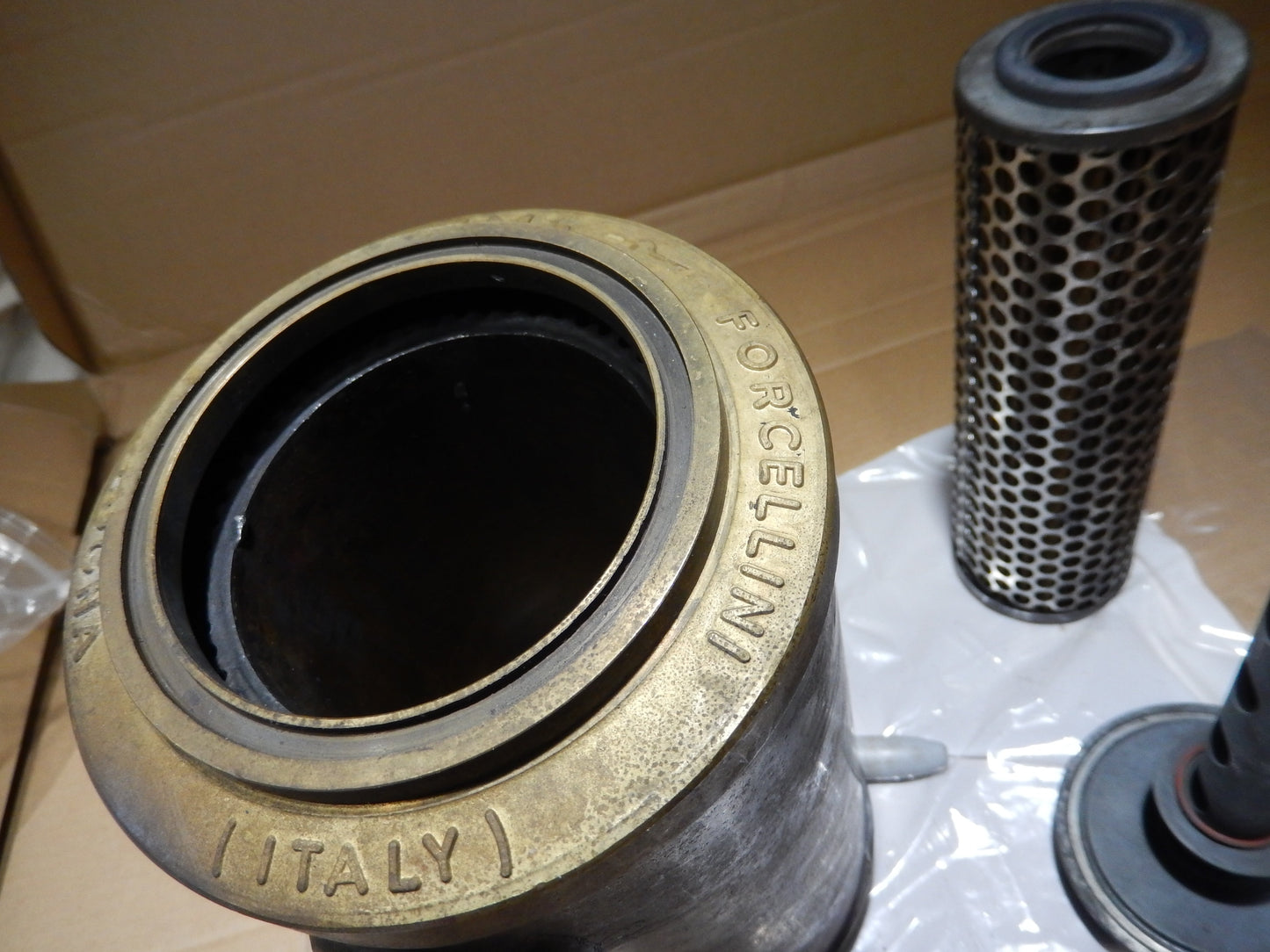 Maserati Quattroporte One - 1963 - 1969 Oil Filter Canister Tank " Forcellini Bolongna "