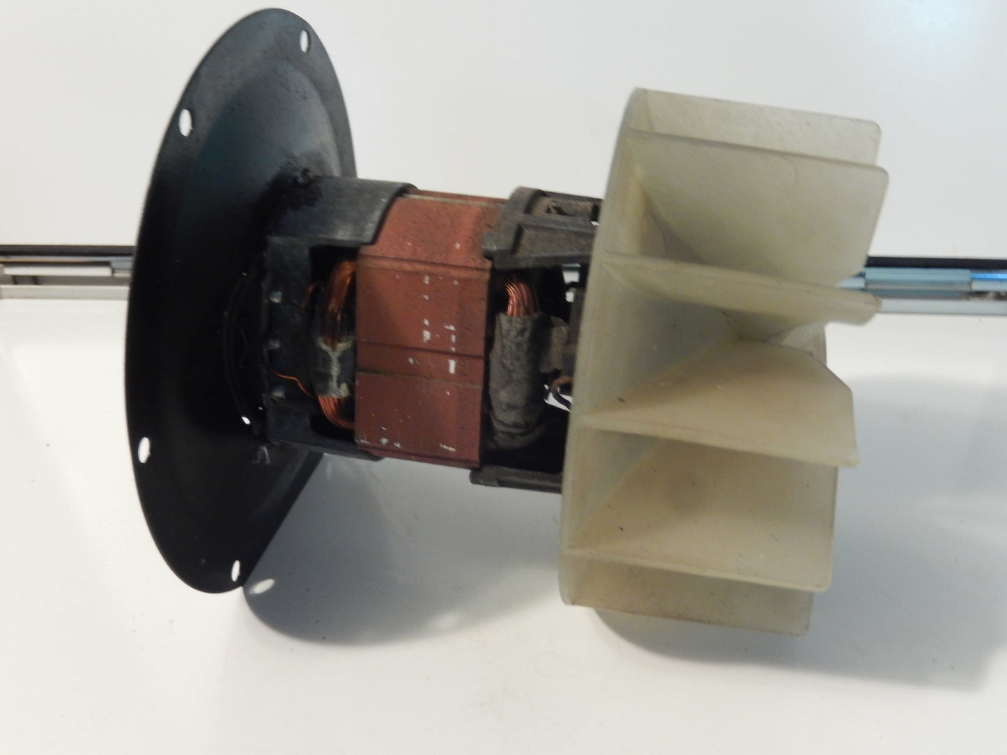 Volvo P1800ES Climate System Motor and Fan Assembly