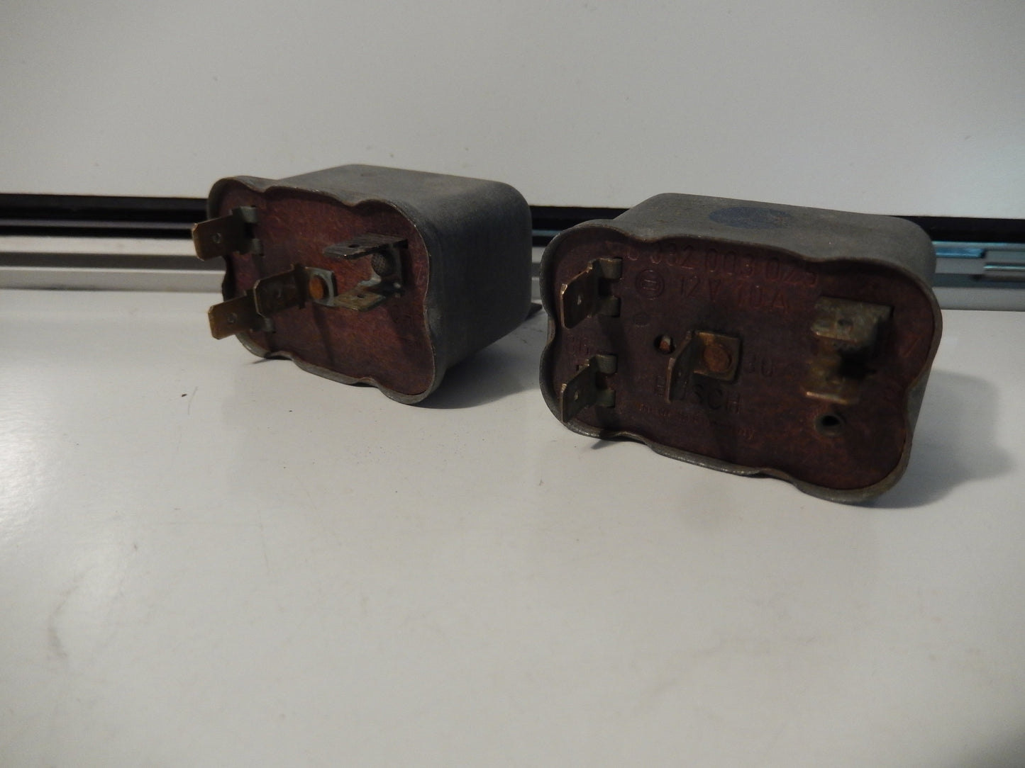 Volvo P1800ES OEM Pair of Dashboard Relays # D332-033-025 and 021