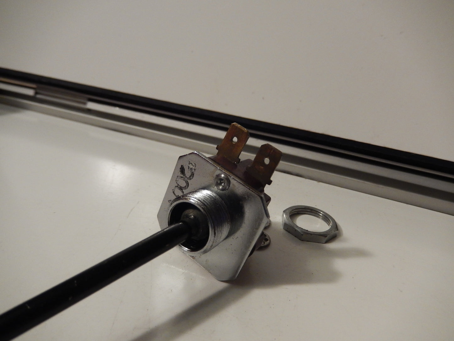 Volvo P1800ES OEM Horn Switch