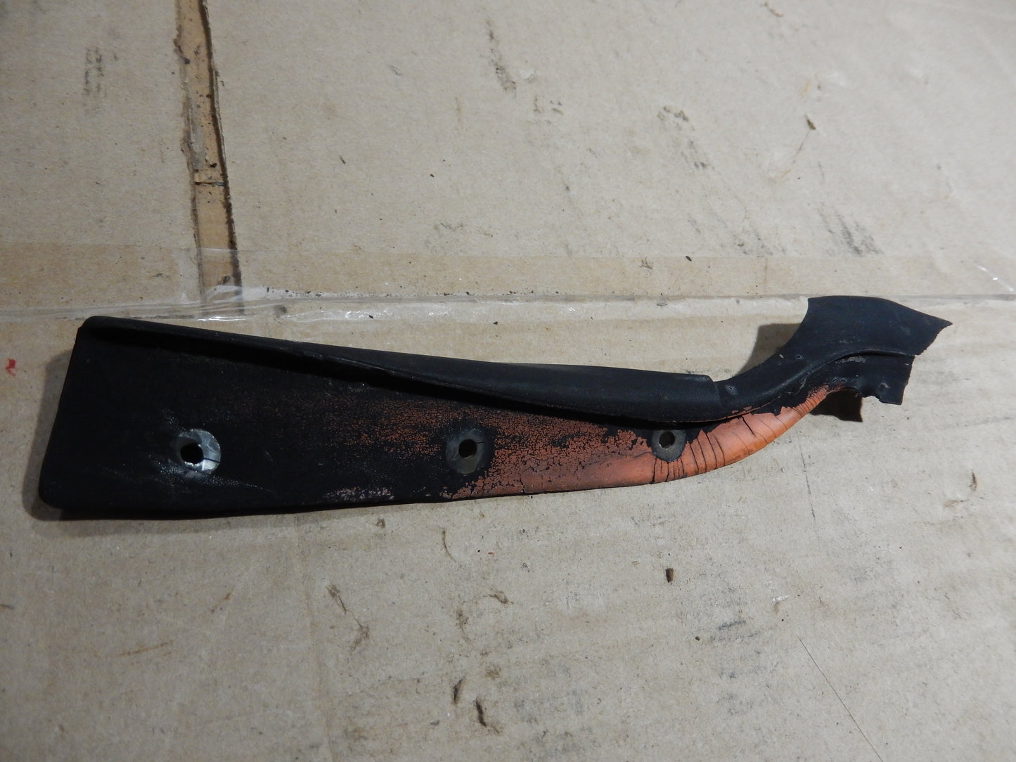 240Z Driver's Side Upper Door Frame Seal