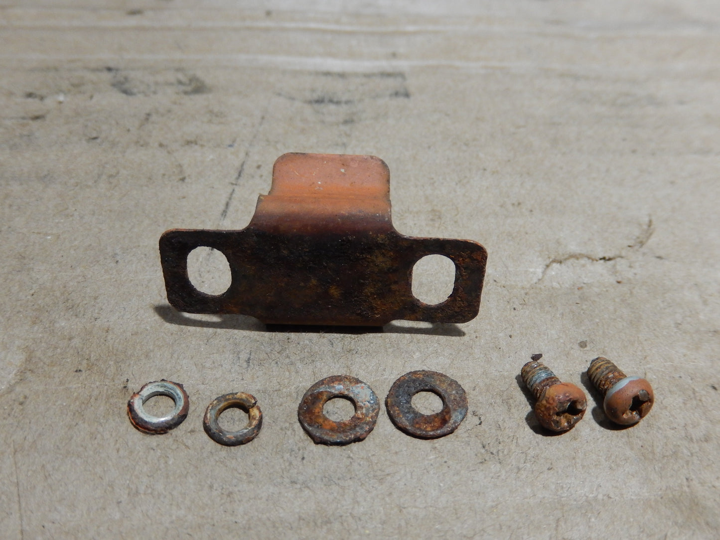 Datsun 240Z Hood Inspection Hatch Catch