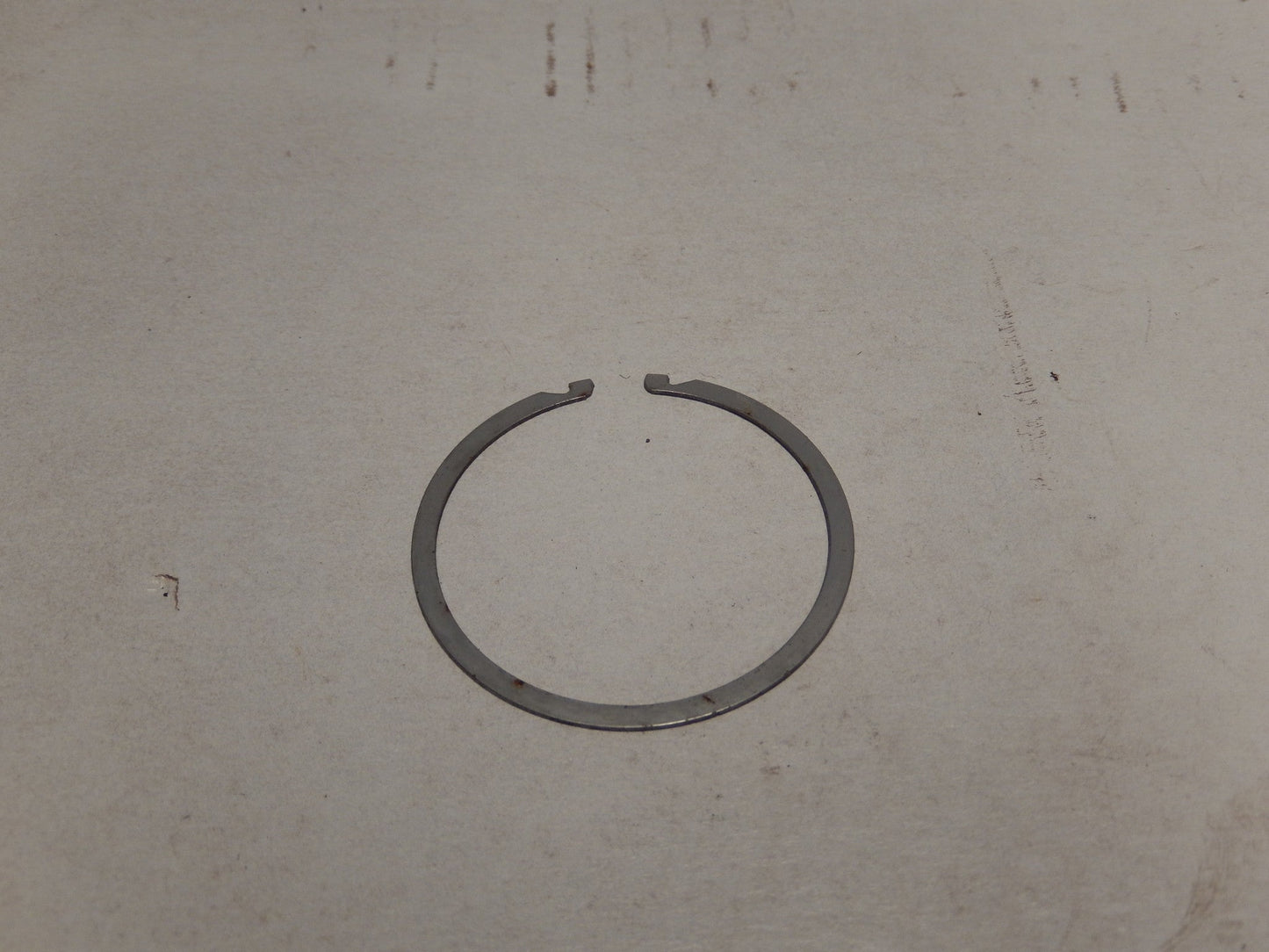 Maserati Quattroporte Three Wheel Cap Ring Clip