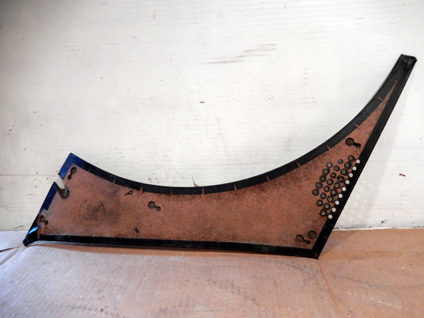 Datsun 280Z 2 + 2 Passenger's Side Wheel Arch Panel