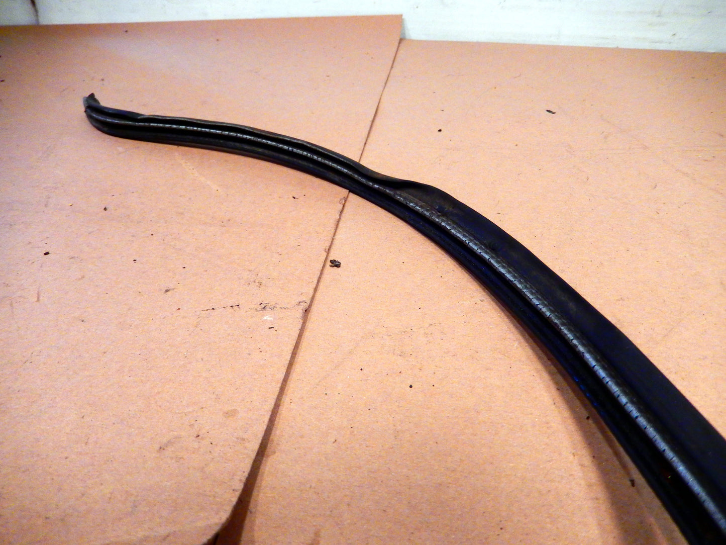 Datsun 280ZX Top Rear Hatch Channel Seal