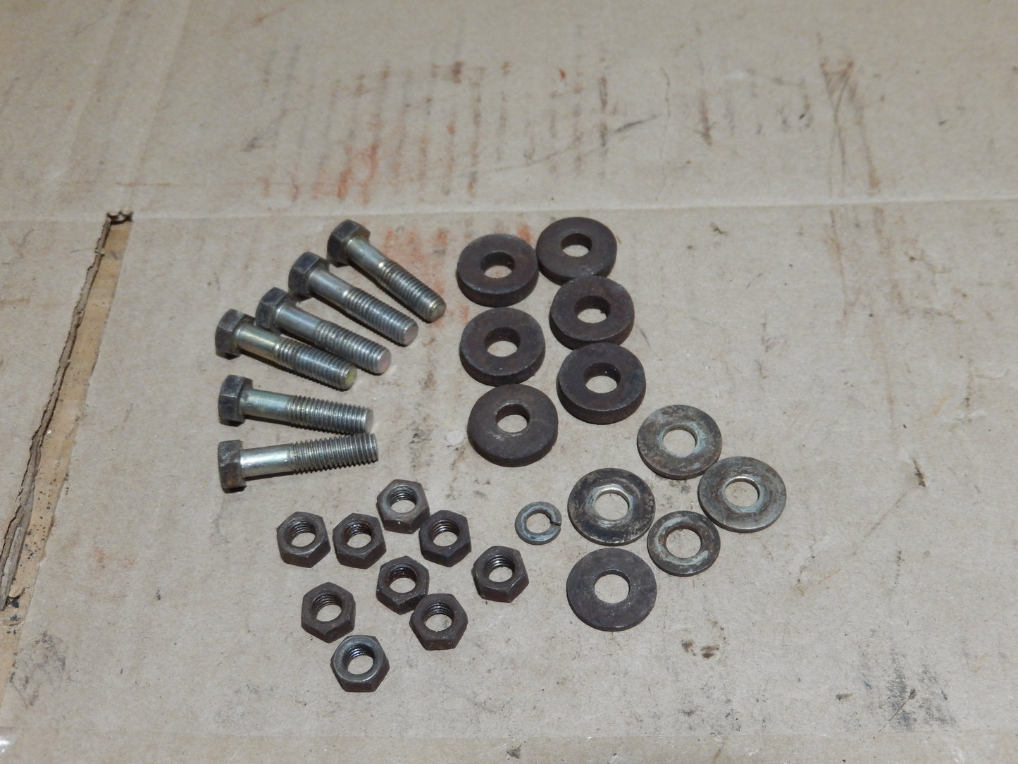 Datsun 240Z Engine Exhaust Manifold Bolts Set