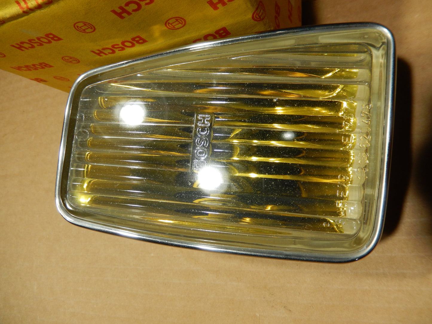 Maserati Vintage Bosch NOS Fog Lamp # 1-305-352-902-390