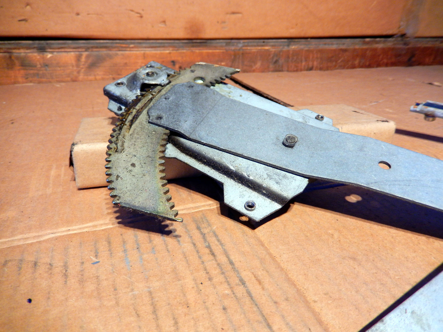 Datsun 280ZX Passenger Side Window Regulator