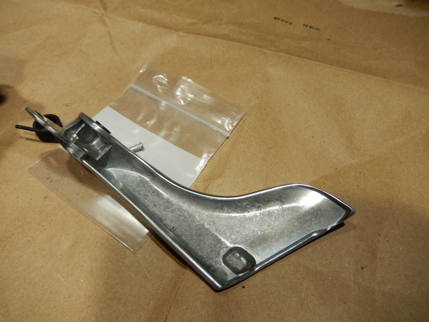 Maserati M139 Drivers Interior Door Latch Handle