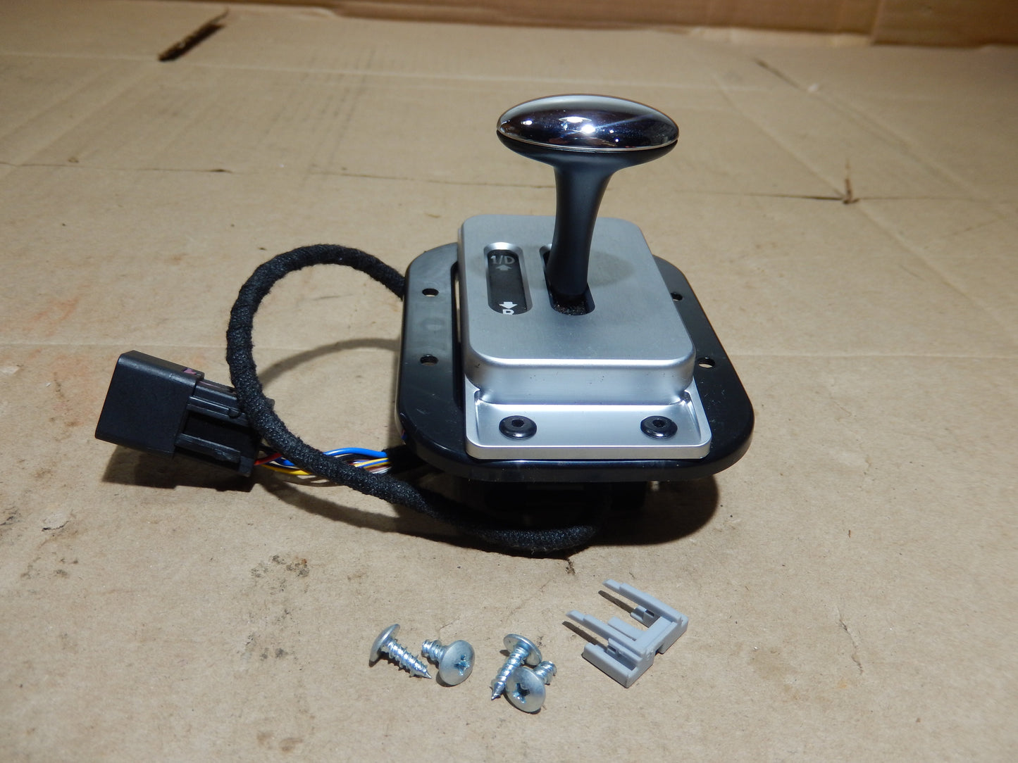 Maserati M139 Console Shift Switch
