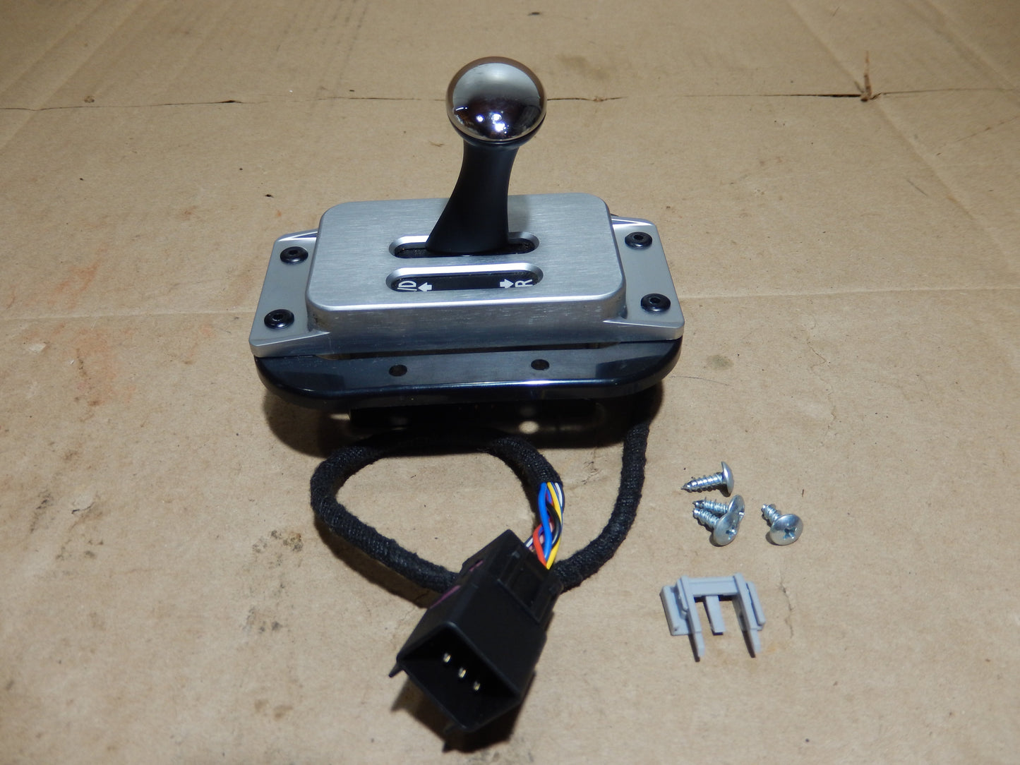 Maserati M139 Console Shift Switch