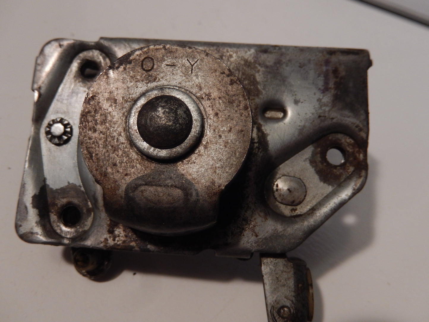 Datsun 240Z Passengers Door Lock Assembly