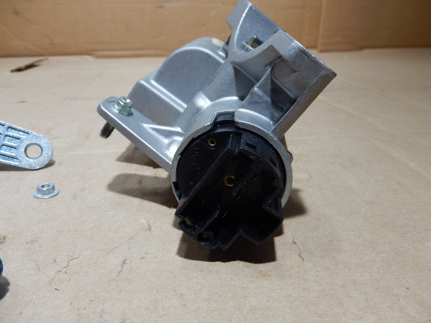 Maserati M139 Ignition, Door and Trunk Lock with Key