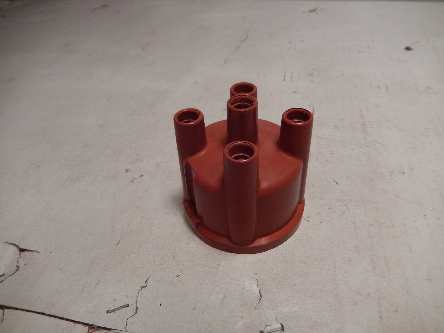 Volvo P1800S Distributor Cap