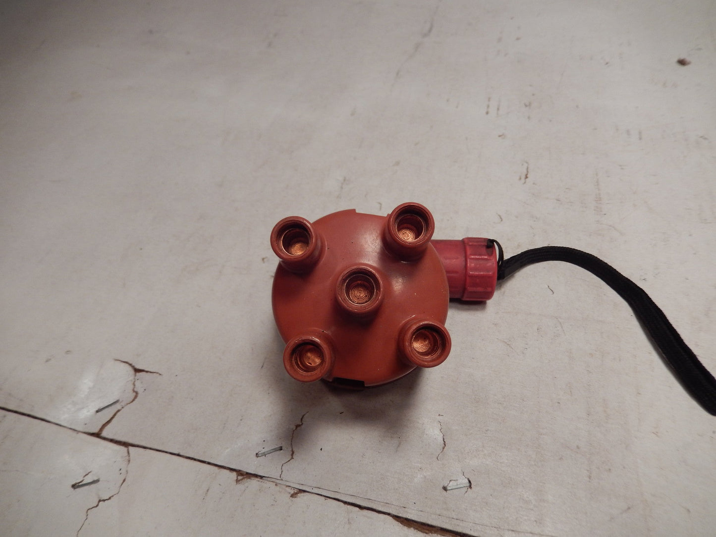 Volvo P1800S Distributor Cap