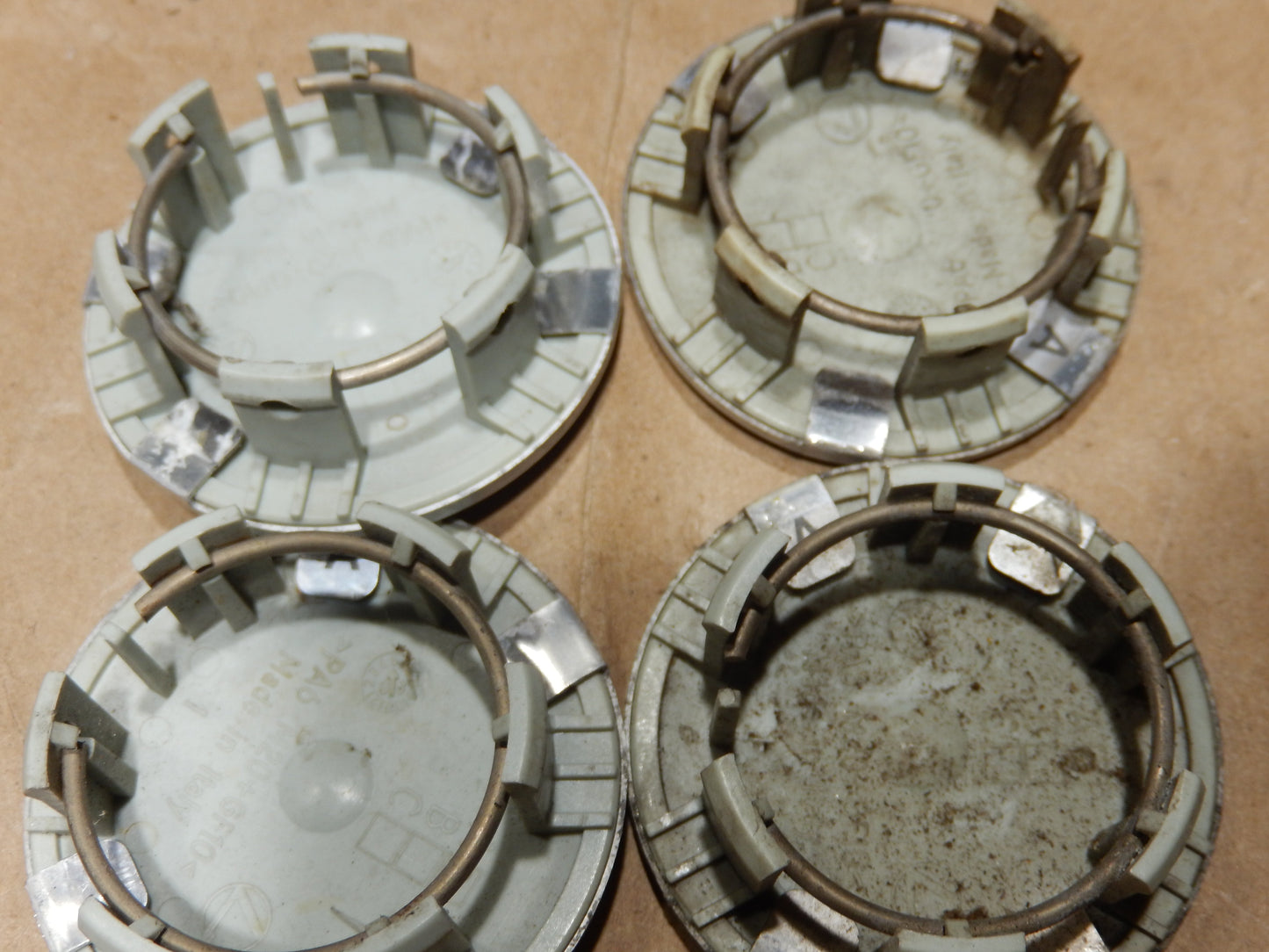 Maserati Quattroporte M139 Wheel Cap Set