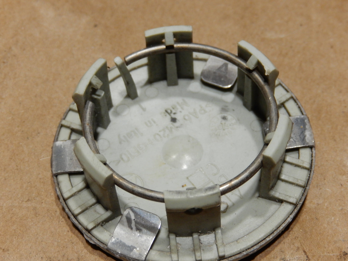 Maserati Quattroporte M139 Wheel Cap