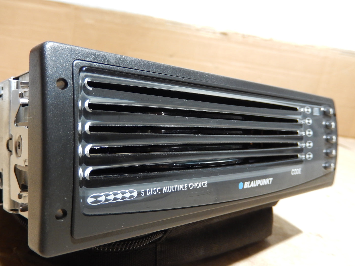 Maserati M139 Blaupunkt Laser CD Player
