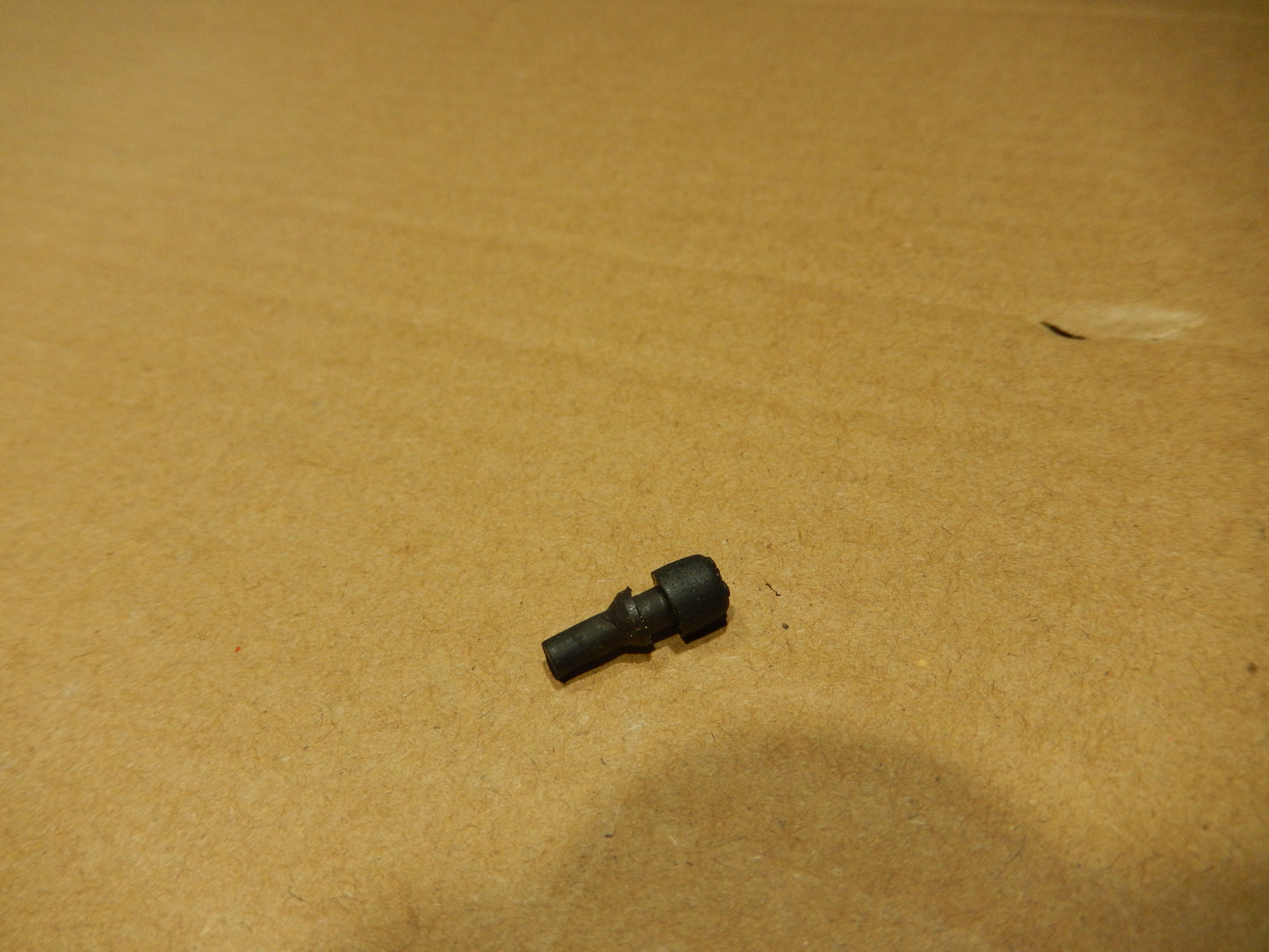 Maserati M139 Drivers Interior Door Latch Bumper Rubber