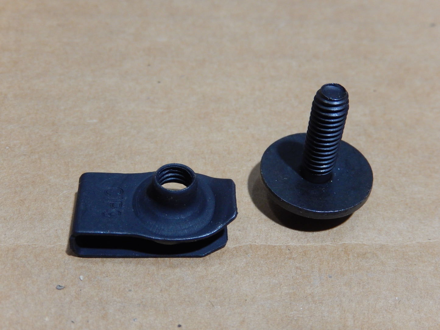 Maserati New Interior / Exterior Bolt Clip