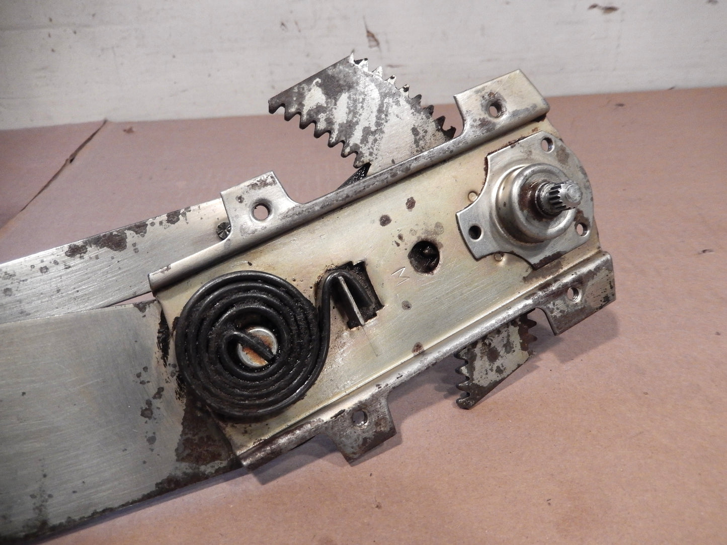 Datsun 240Z Passenger's Window Regulator