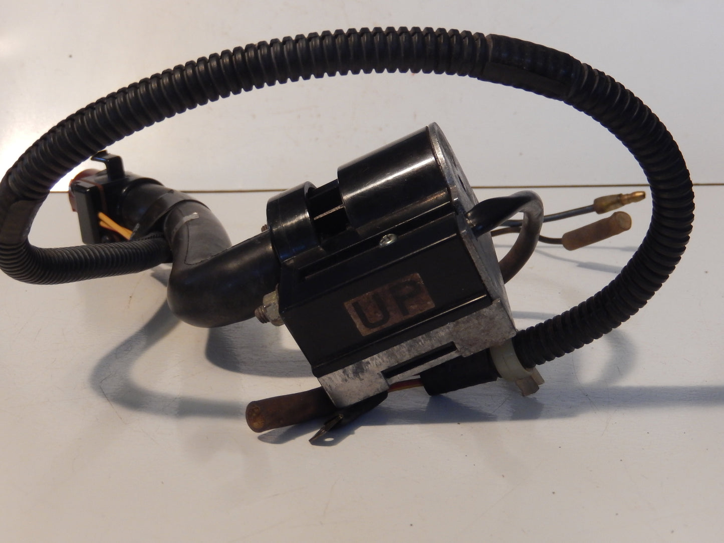 1980 Datsun 280ZX Top Dashboard Temperature Sensor Assembly