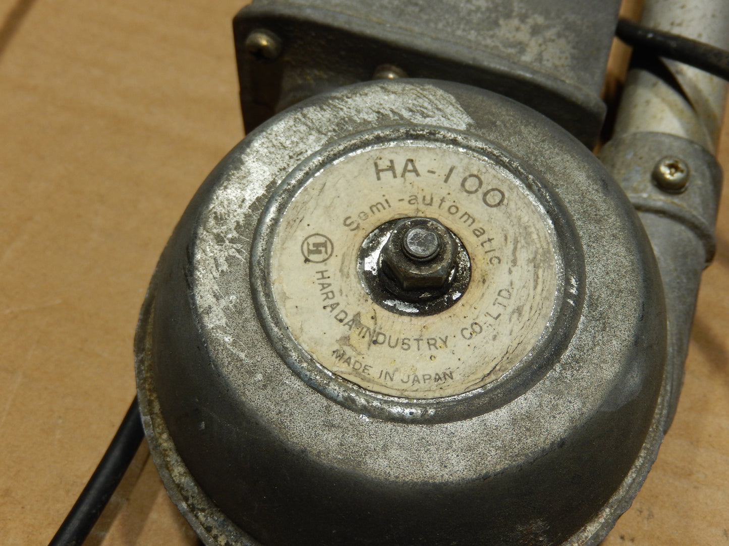 Datsun 240Z Ha-100, Japan Antenna Assembly